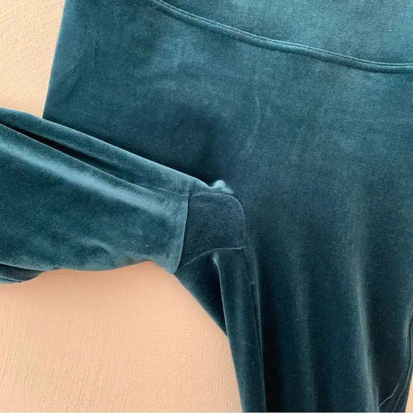 Spanx Velvet Leggings - Picture 7 of 12